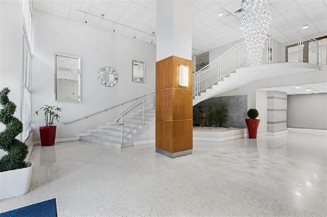 3000 S Ocean Dr Unit: 1200