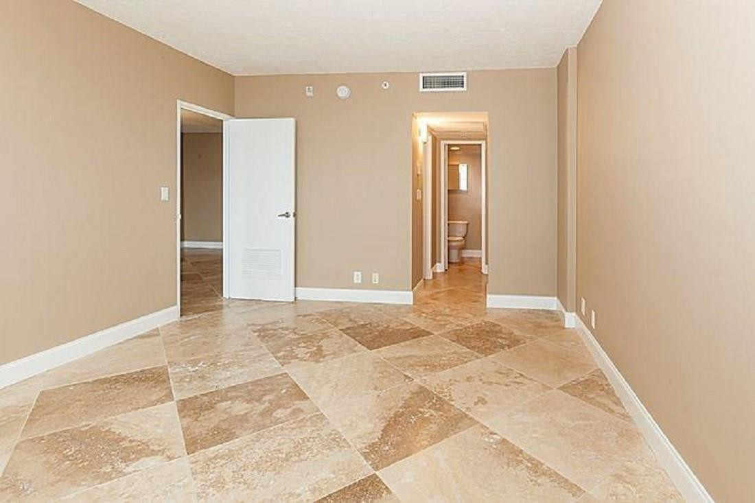 3000 S Ocean Dr Unit: 1200