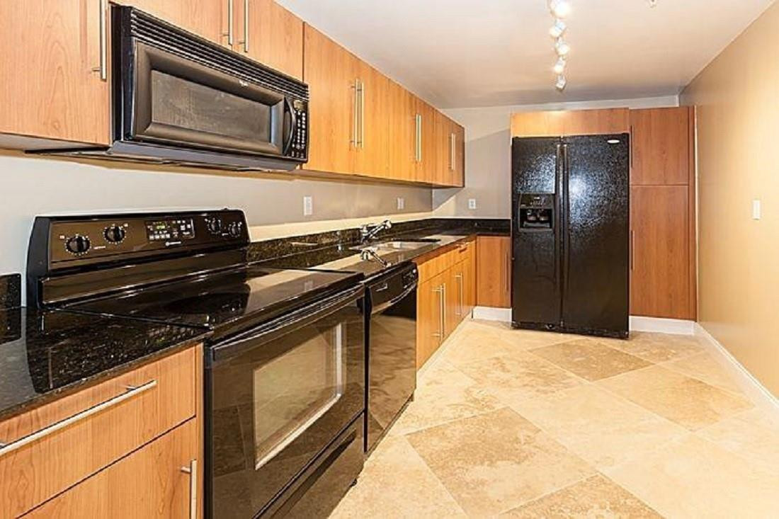 3000 S Ocean Dr Unit: 1200