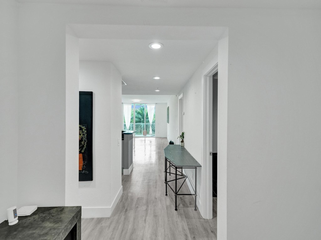 14951 Royal Oaks Ln Unit: 307