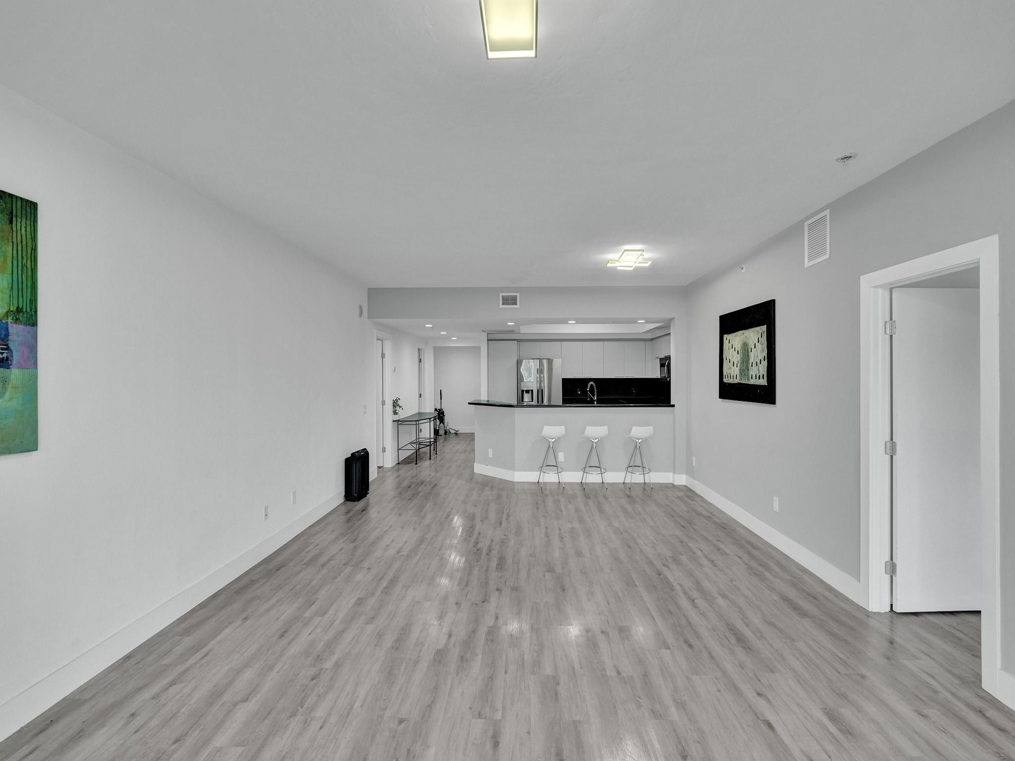 14951 Royal Oaks Ln Unit: 307