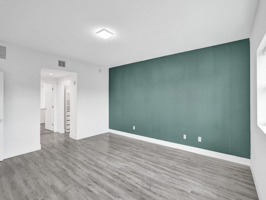 14951 Royal Oaks Ln Unit: 307