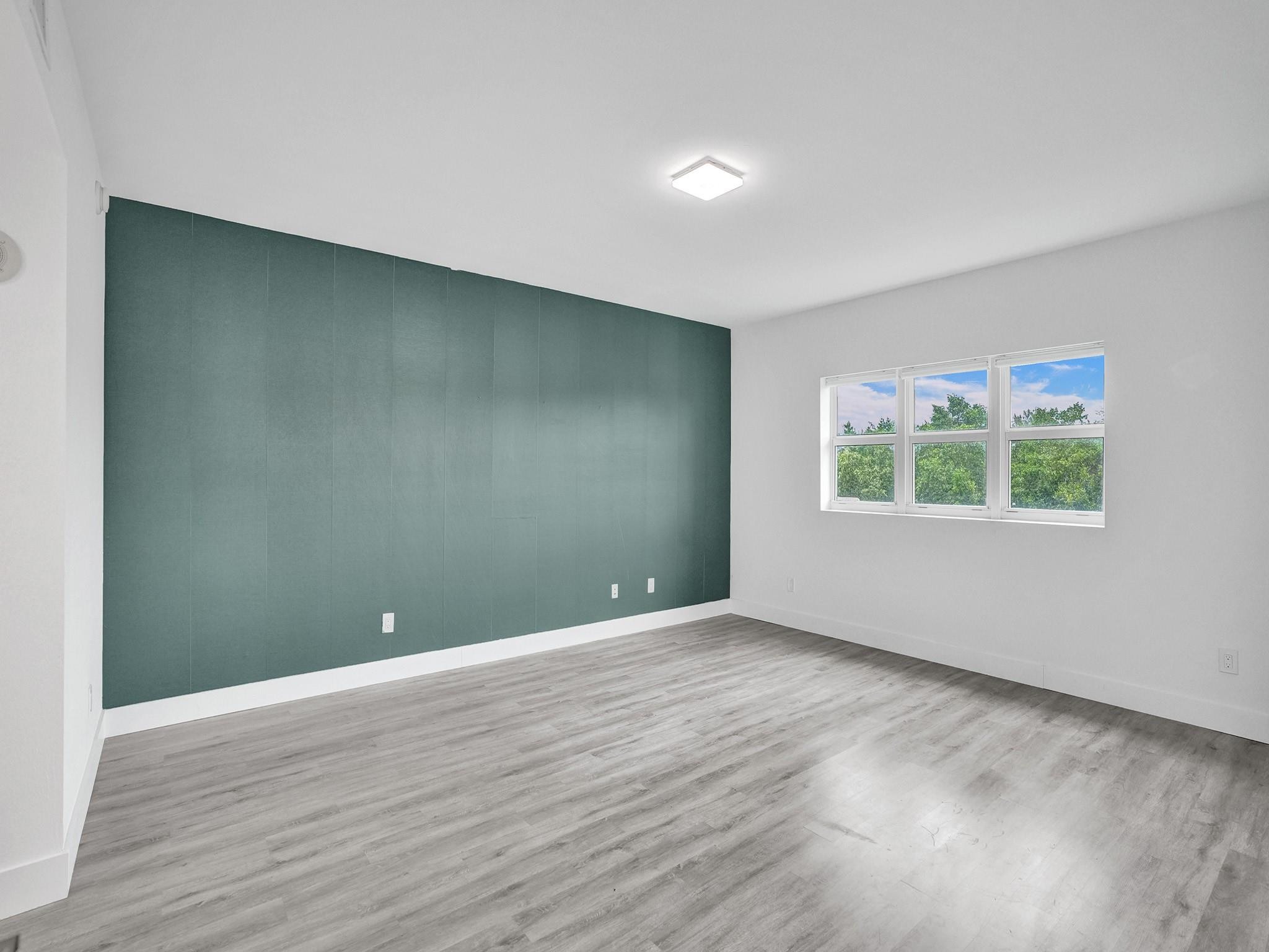 14951 Royal Oaks Ln Unit: 307