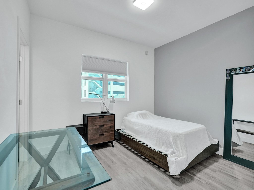 14951 Royal Oaks Ln Unit: 307