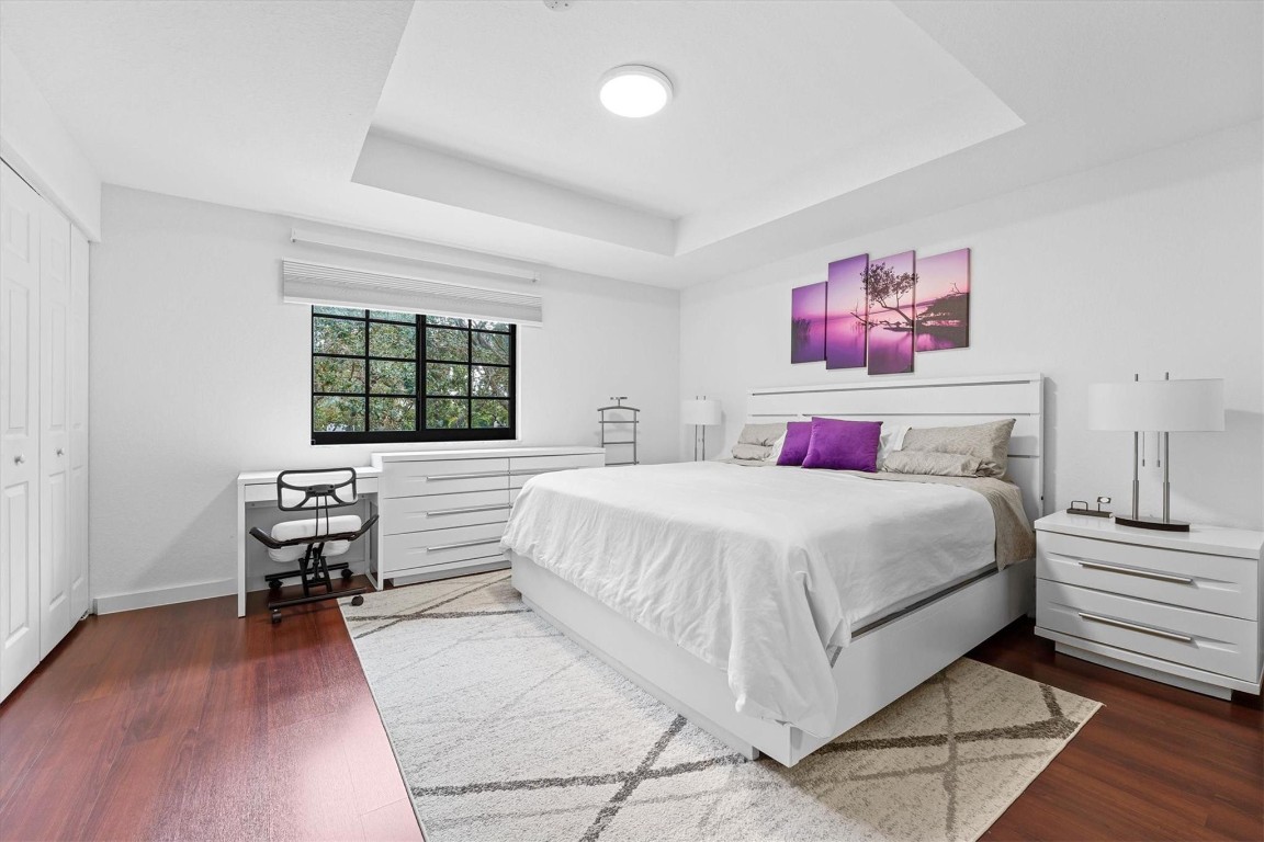 4010 Peppertree Dr Unit: 4010