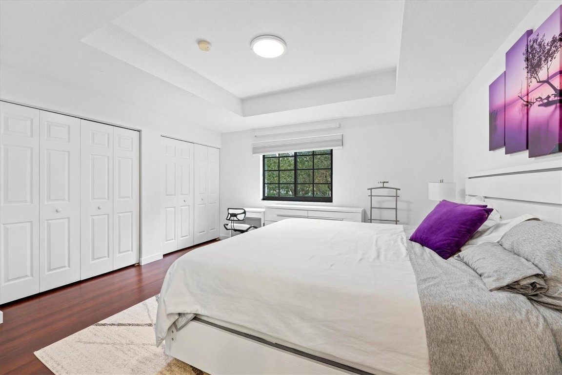 4010 Peppertree Dr Unit: 4010