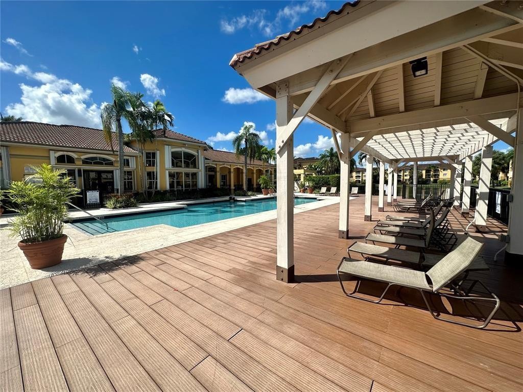 9615 NW 1 COURT Unit: 10-103