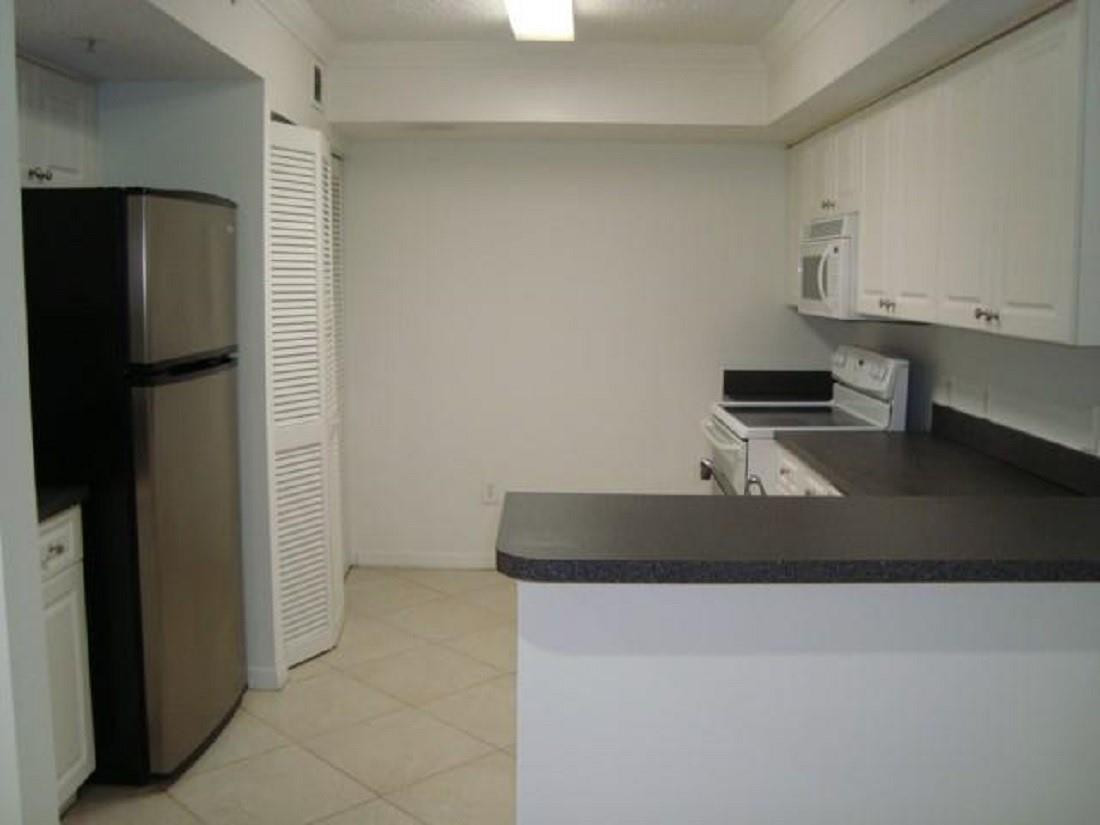 9615 NW 1 COURT Unit: 10-103