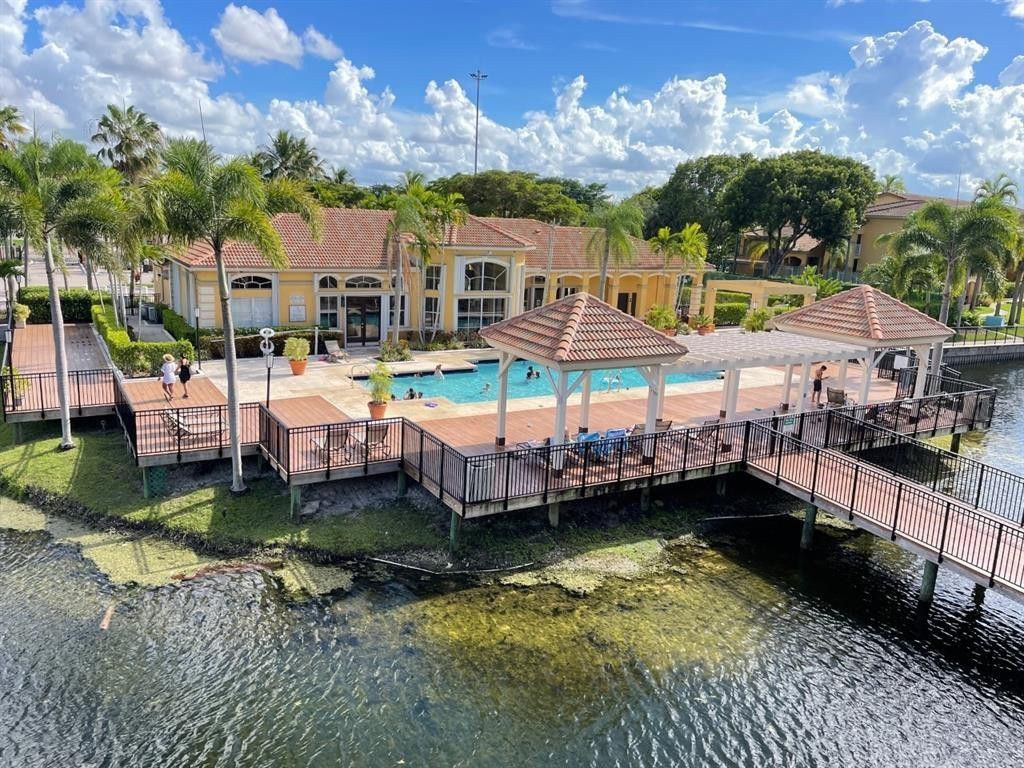 9615 NW 1 COURT Unit: 10-103