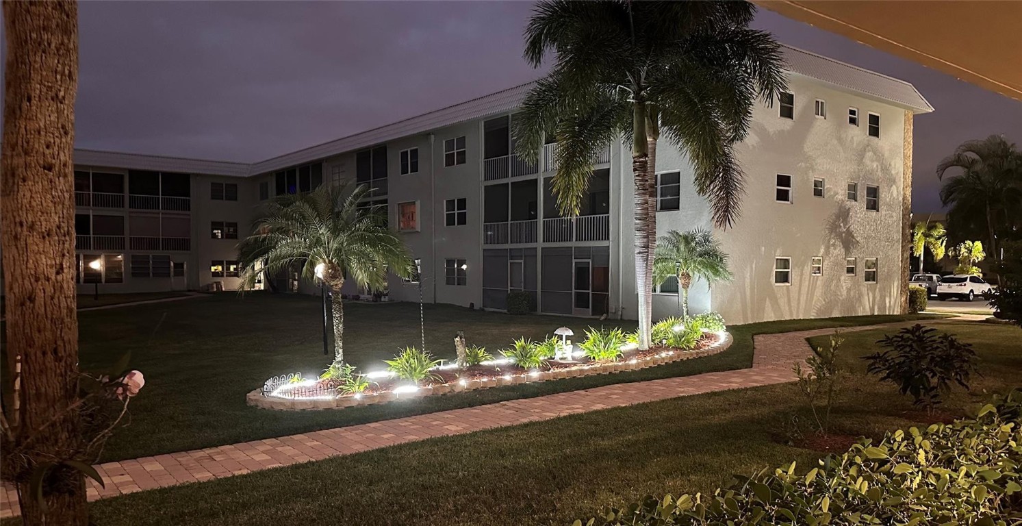 9818 Marina Blvd Unit: 1201