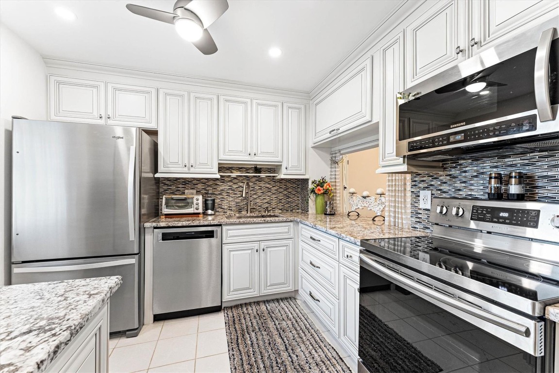 9818 Marina Blvd Unit: 1201