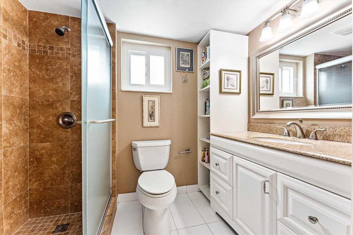 9818 Marina Blvd Unit: 1201