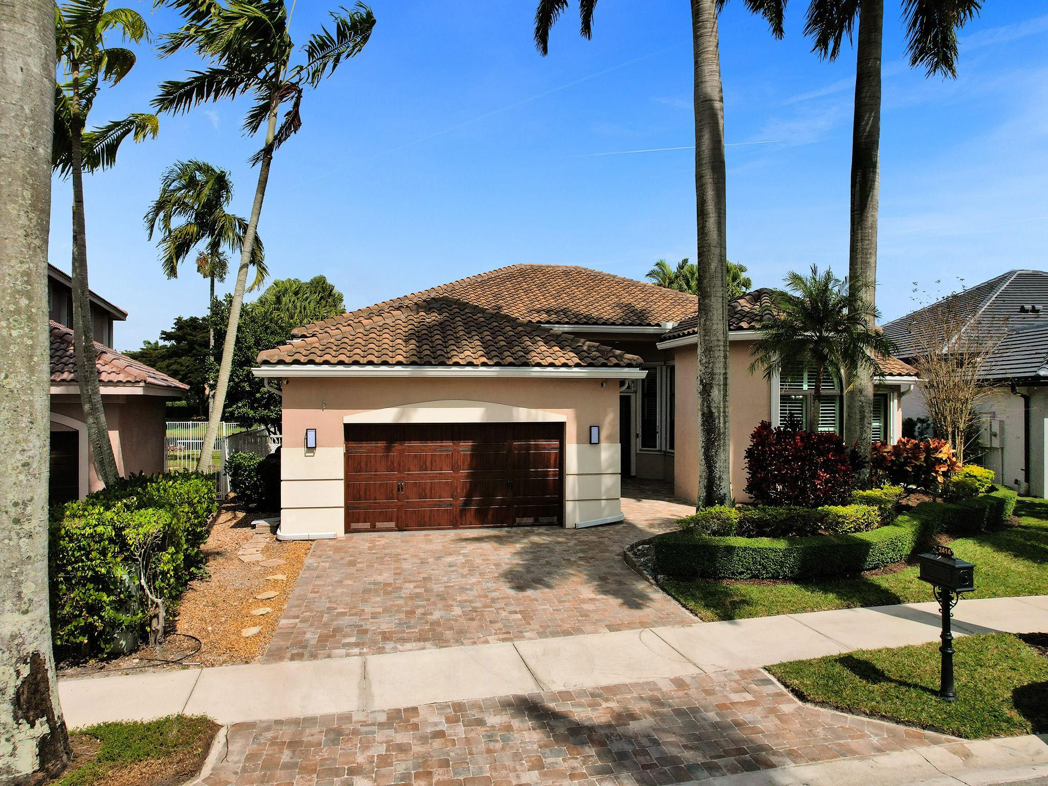 2414 Deer Creek Rd