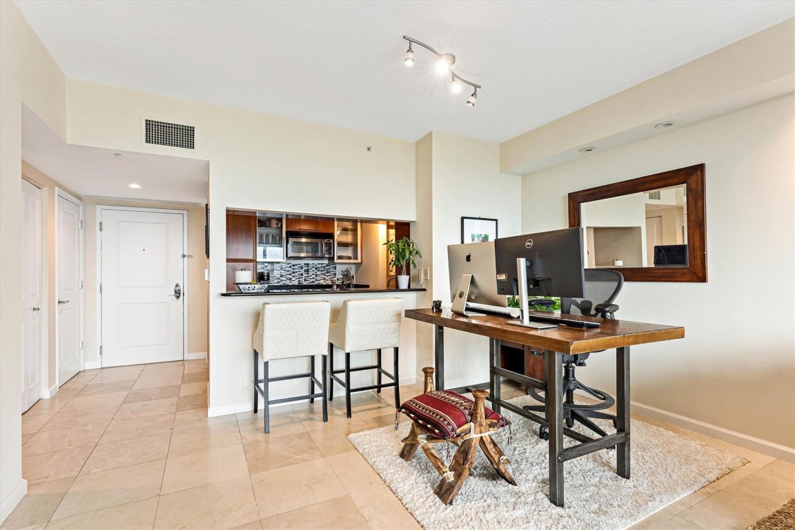 610 W Las Olas Blvd 1811N