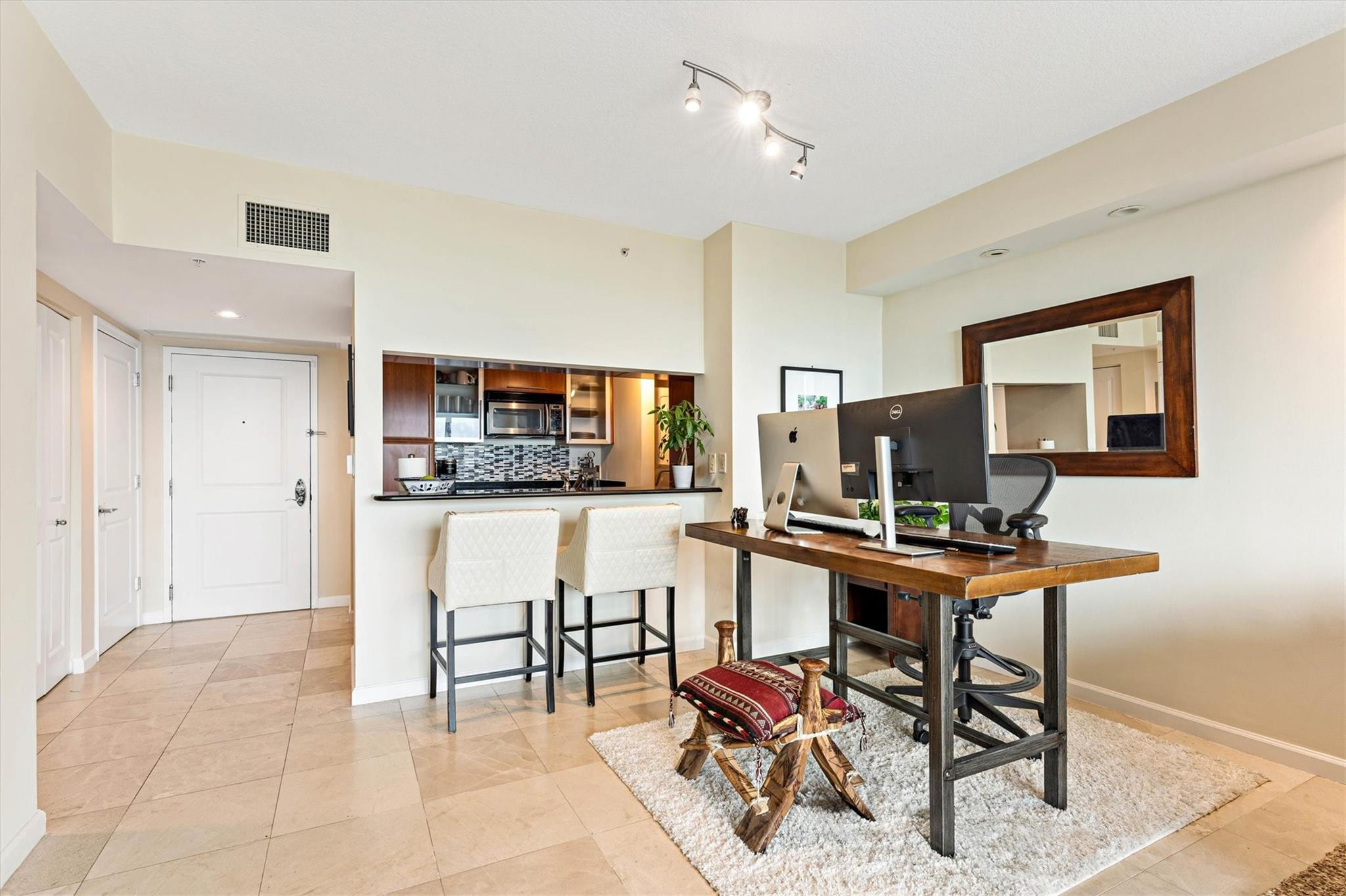 610 W Las Olas Blvd 1811N