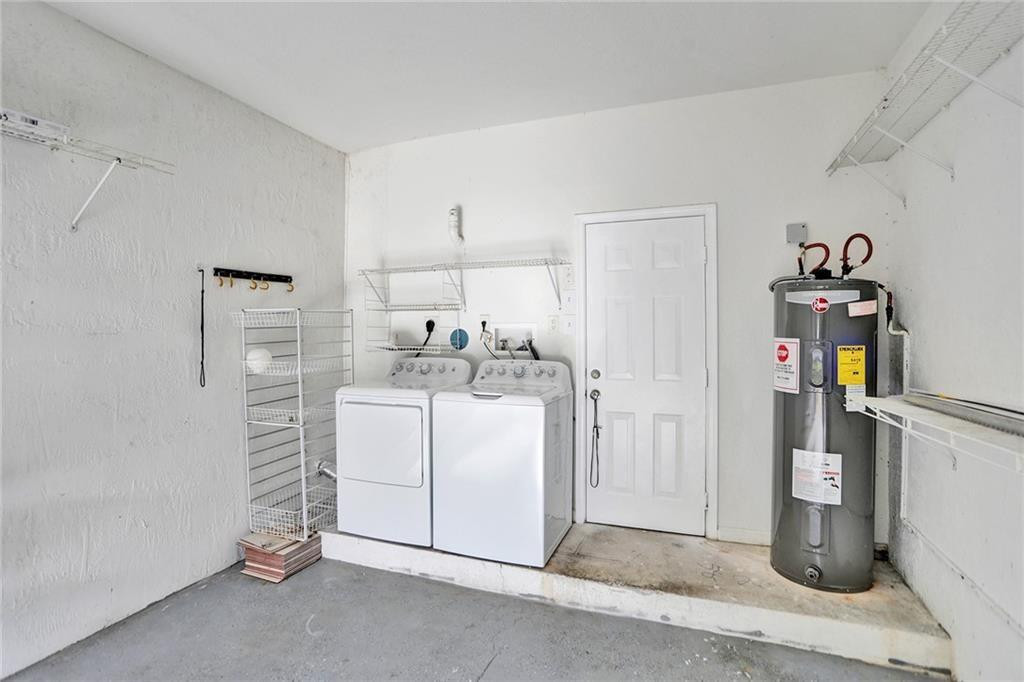 4141 Briar Ln