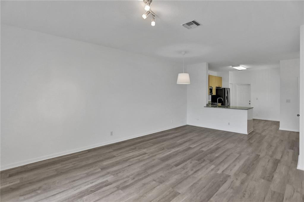 4141 Briar Ln