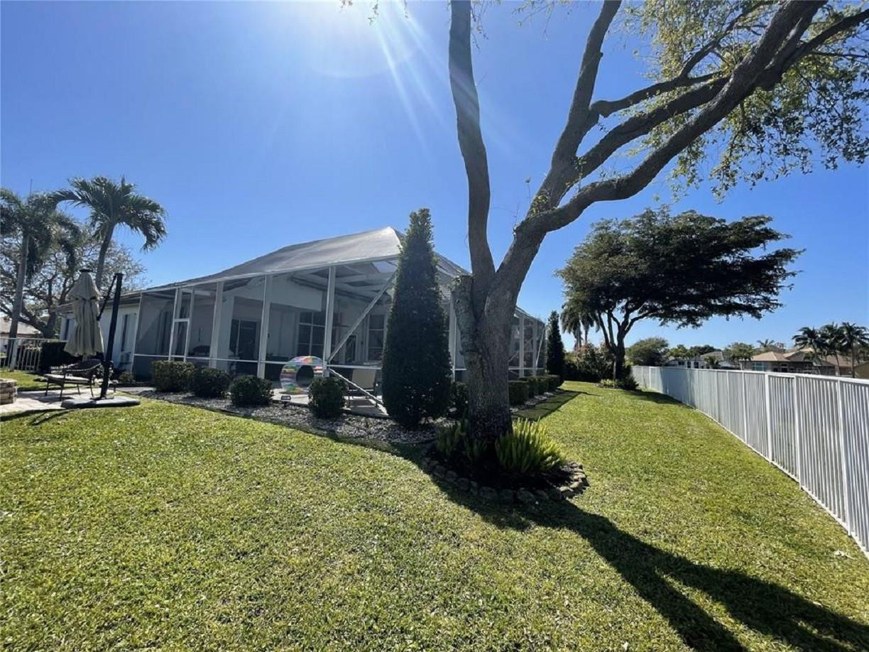 3647 Amelia Island Ln
