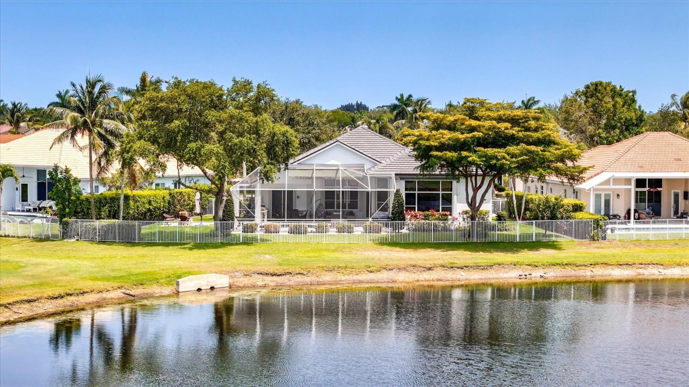 3647 Amelia Island Ln