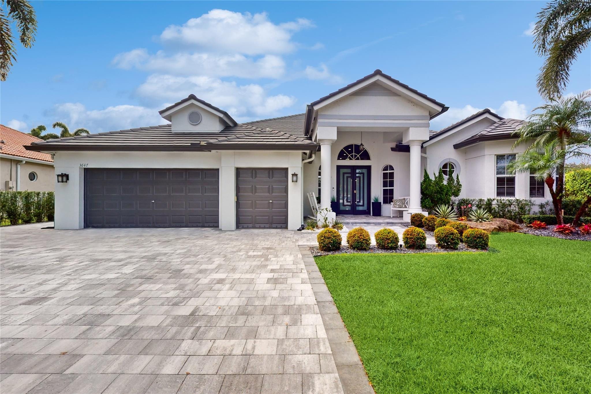 3647 Amelia Island Ln