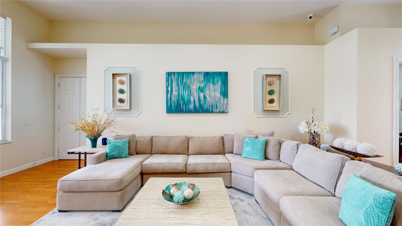 3647 Amelia Island Ln