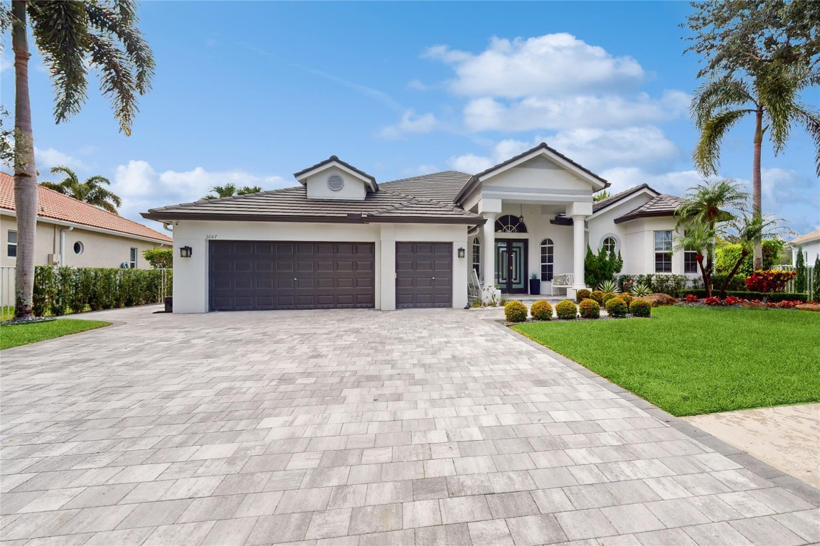 3647 Amelia Island Ln