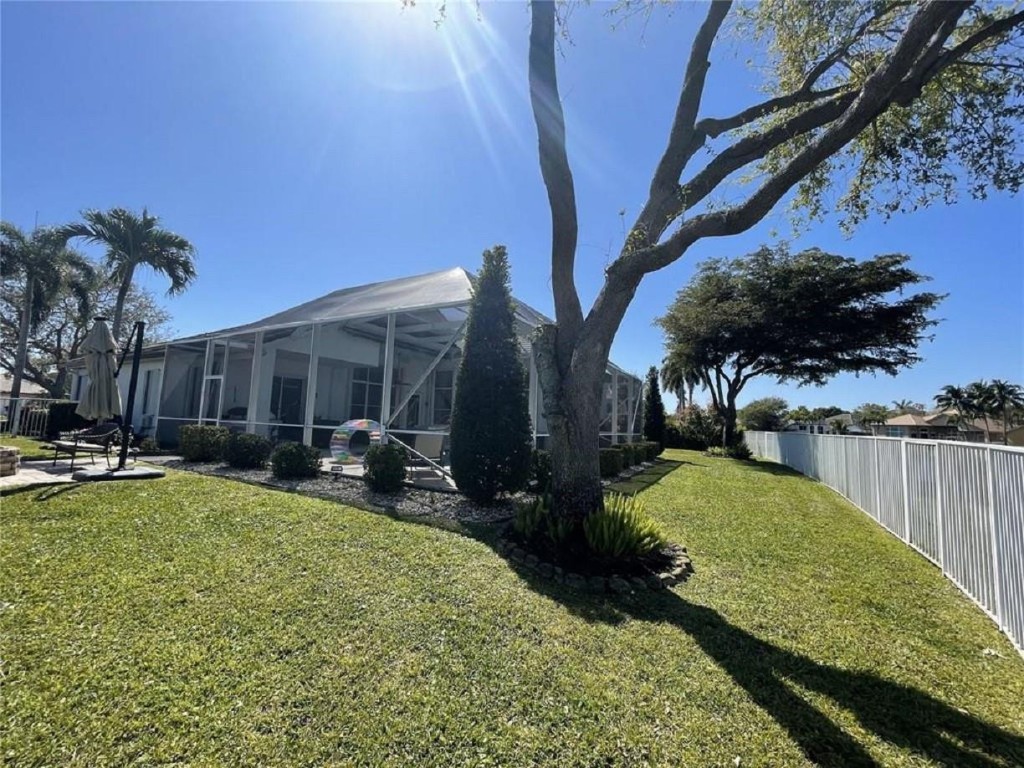 3647 Amelia Island Ln