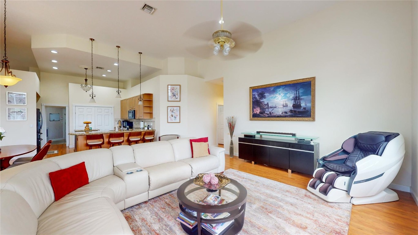 3647 Amelia Island Ln