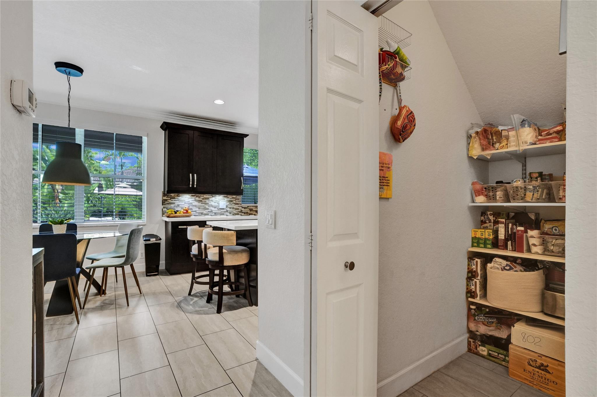 760 Nandina Dr