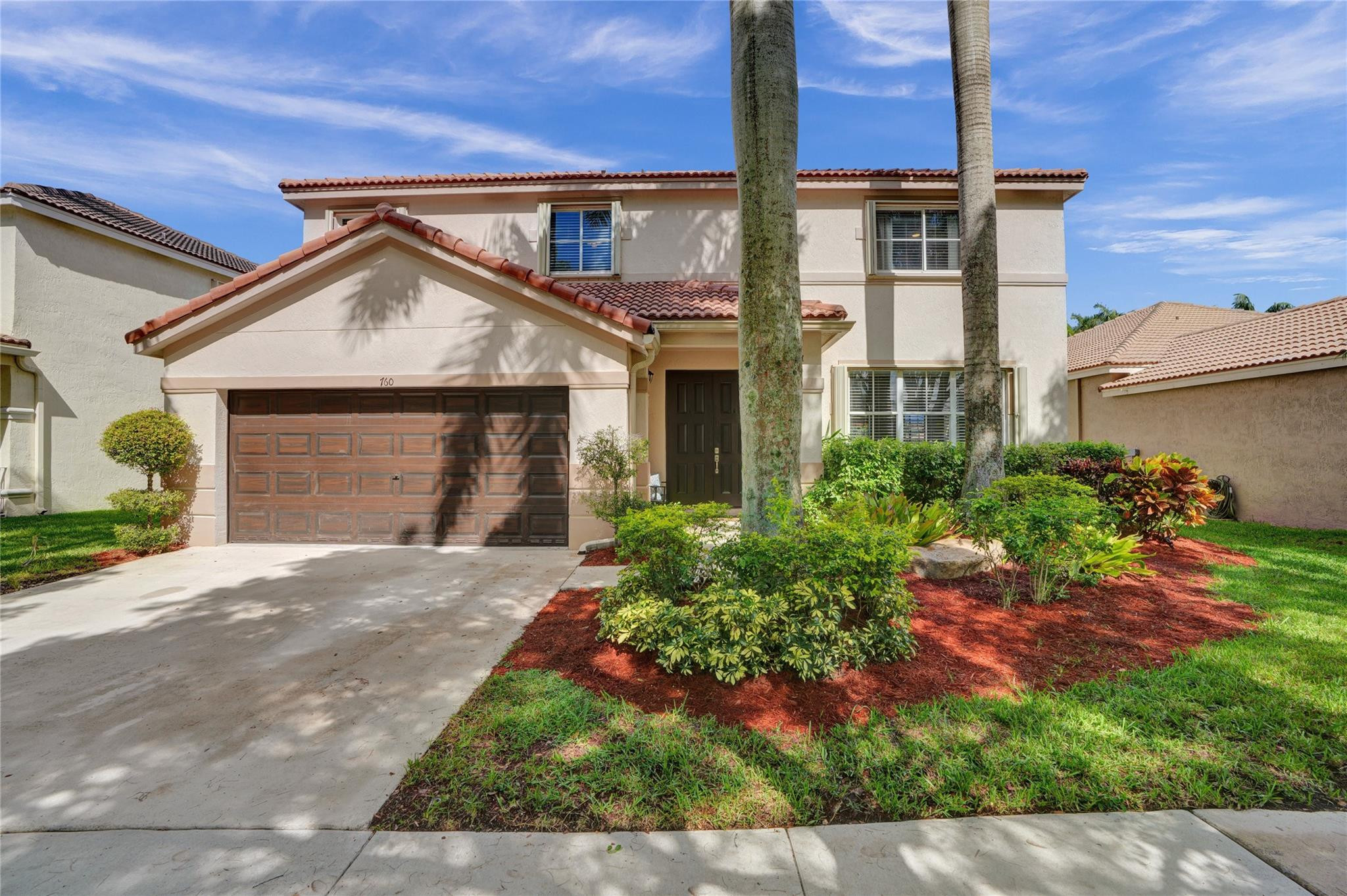 760 Nandina Dr