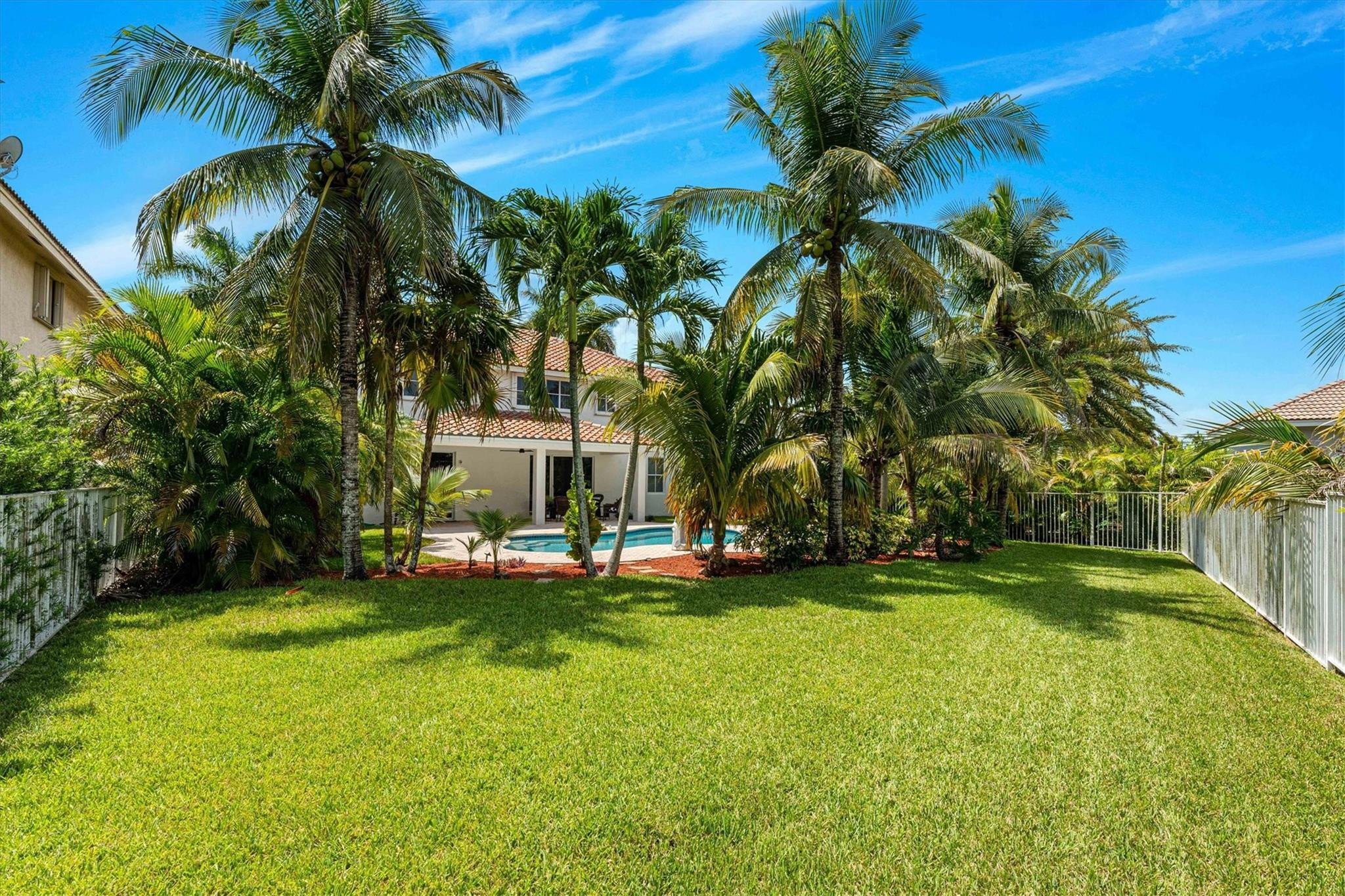 3821 HERON RIDGE LN