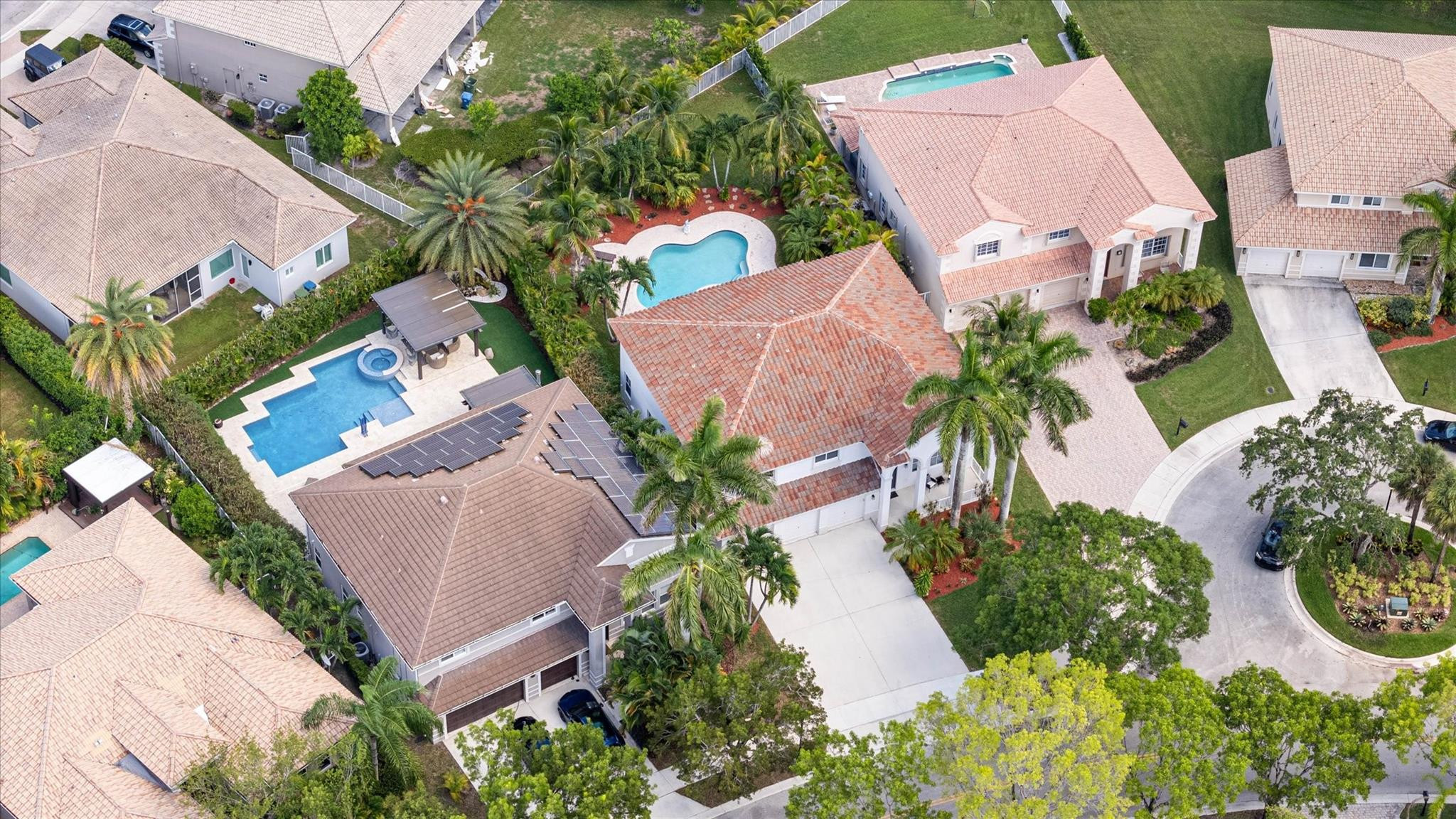 3821 HERON RIDGE LN