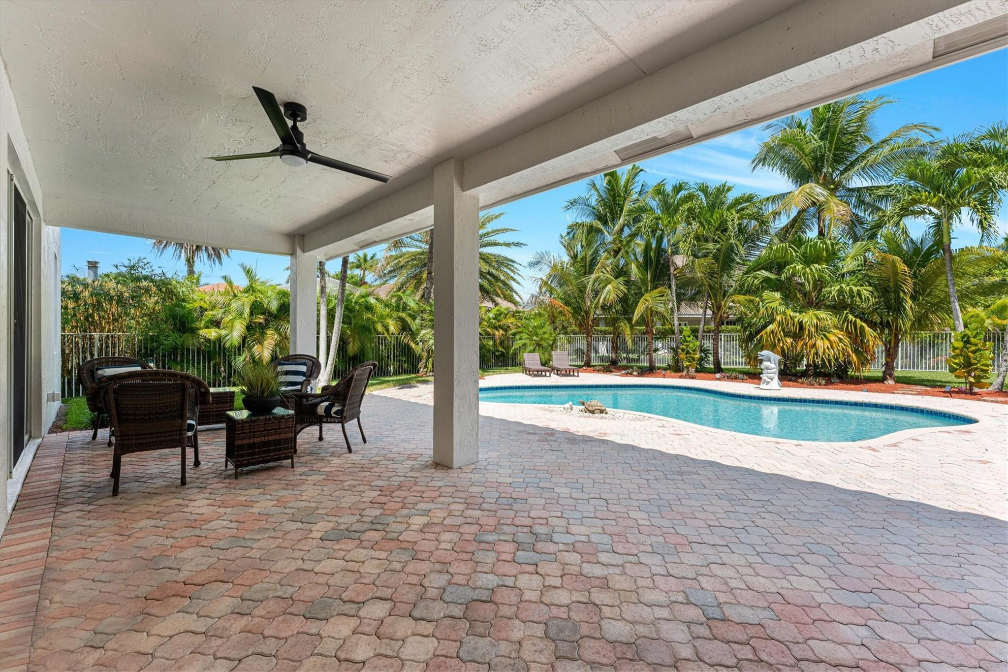 3821 HERON RIDGE LN