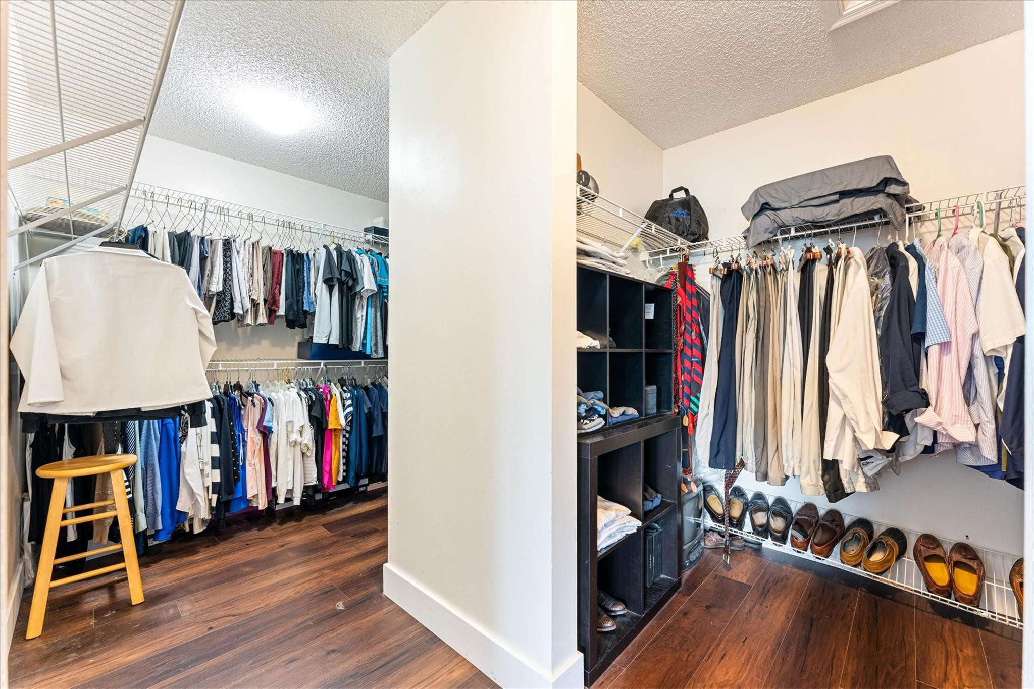 3821 HERON RIDGE LN