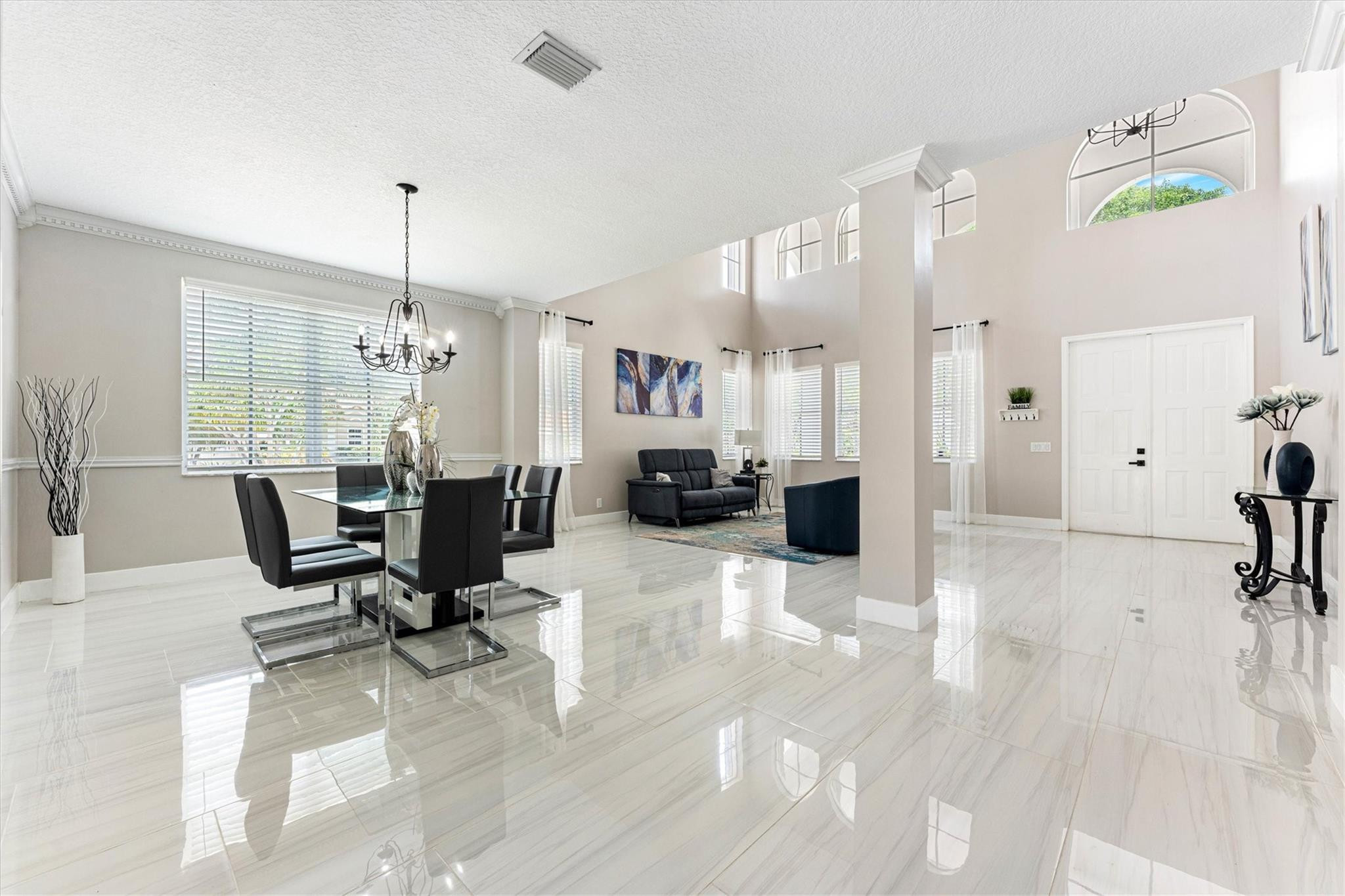 3821 HERON RIDGE LN