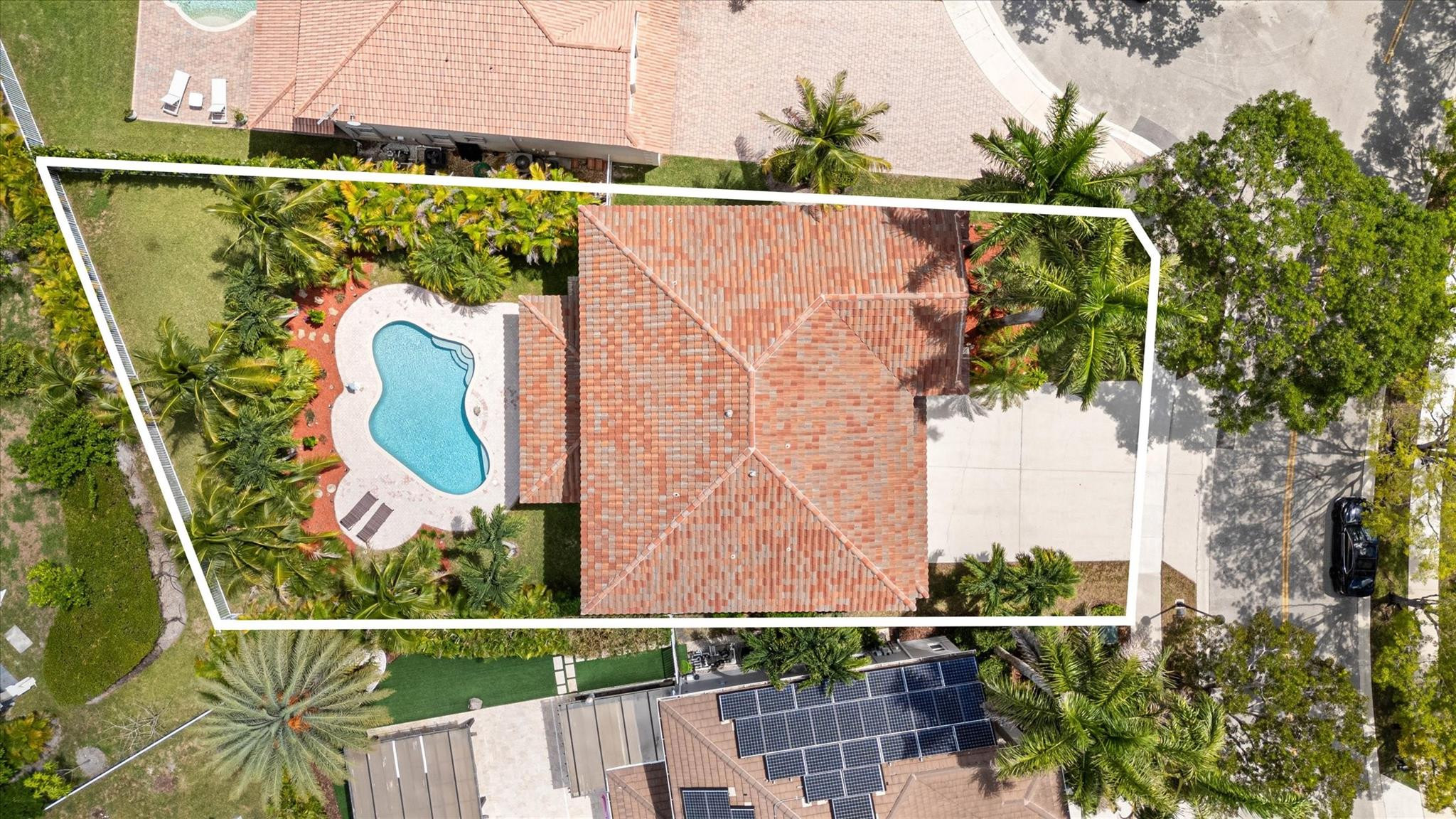 3821 HERON RIDGE LN