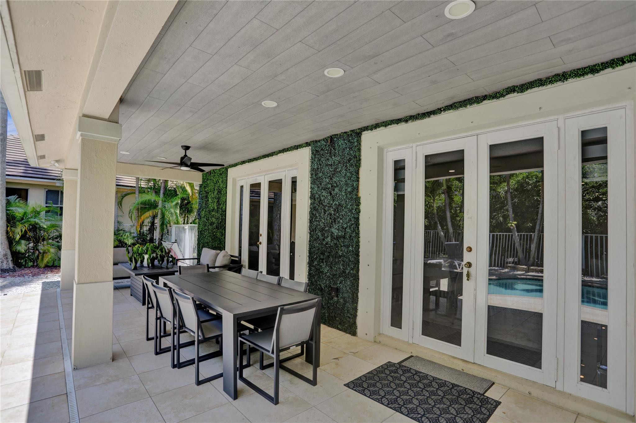 1159 Skylark Dr