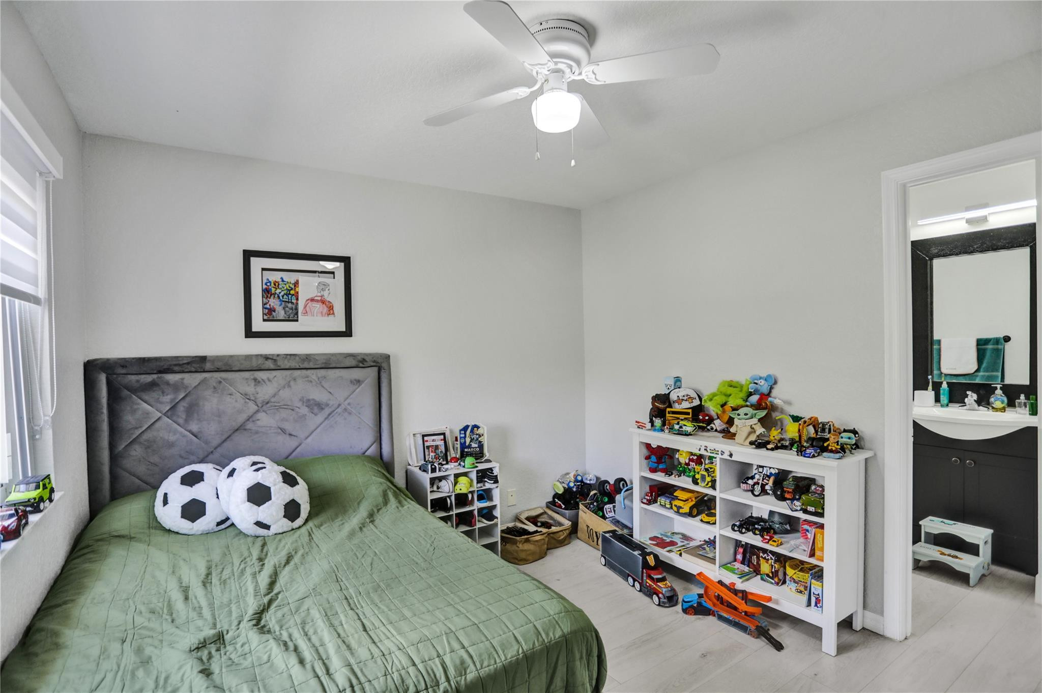 1159 Skylark Dr
