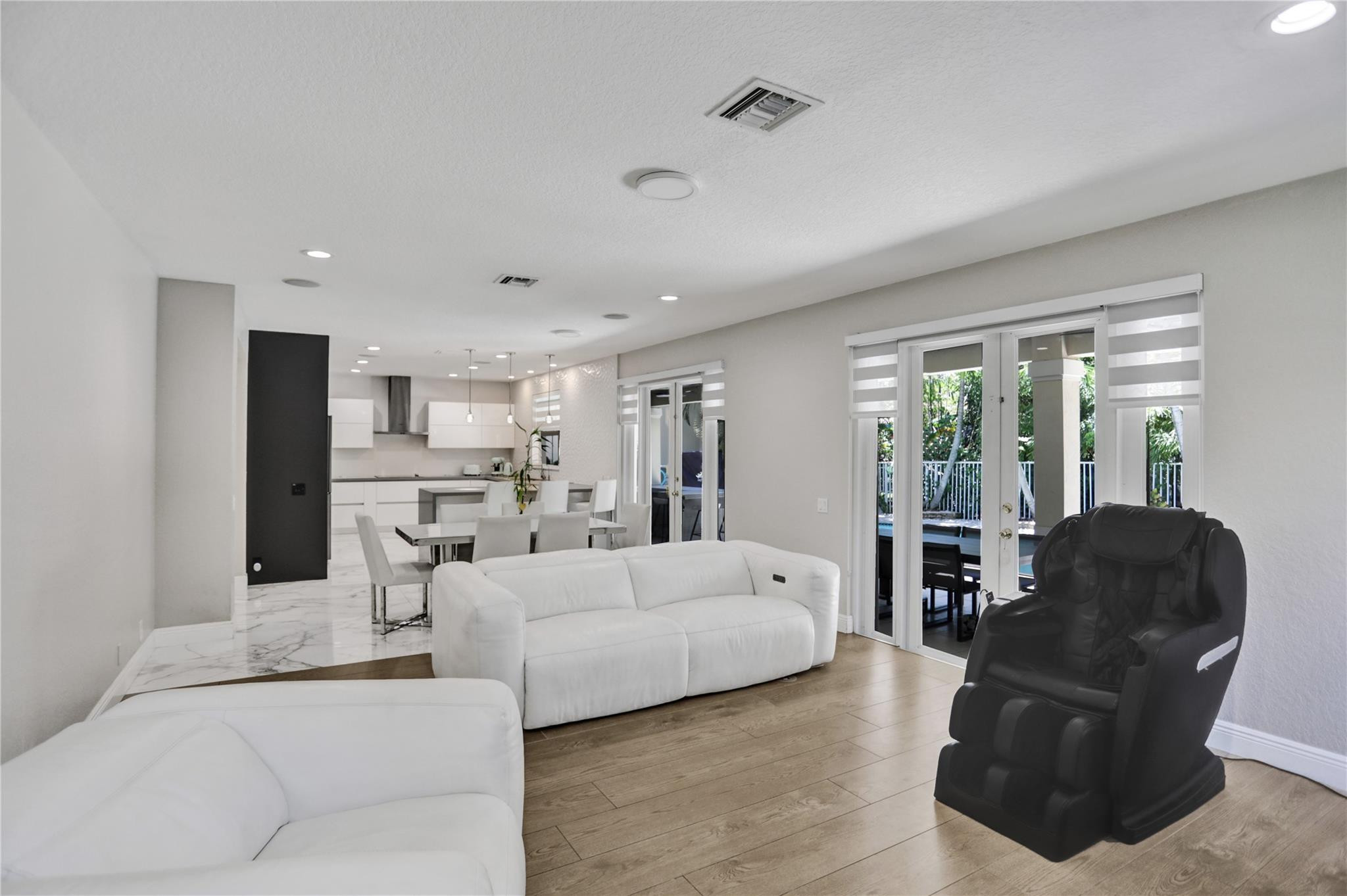 1159 Skylark Dr