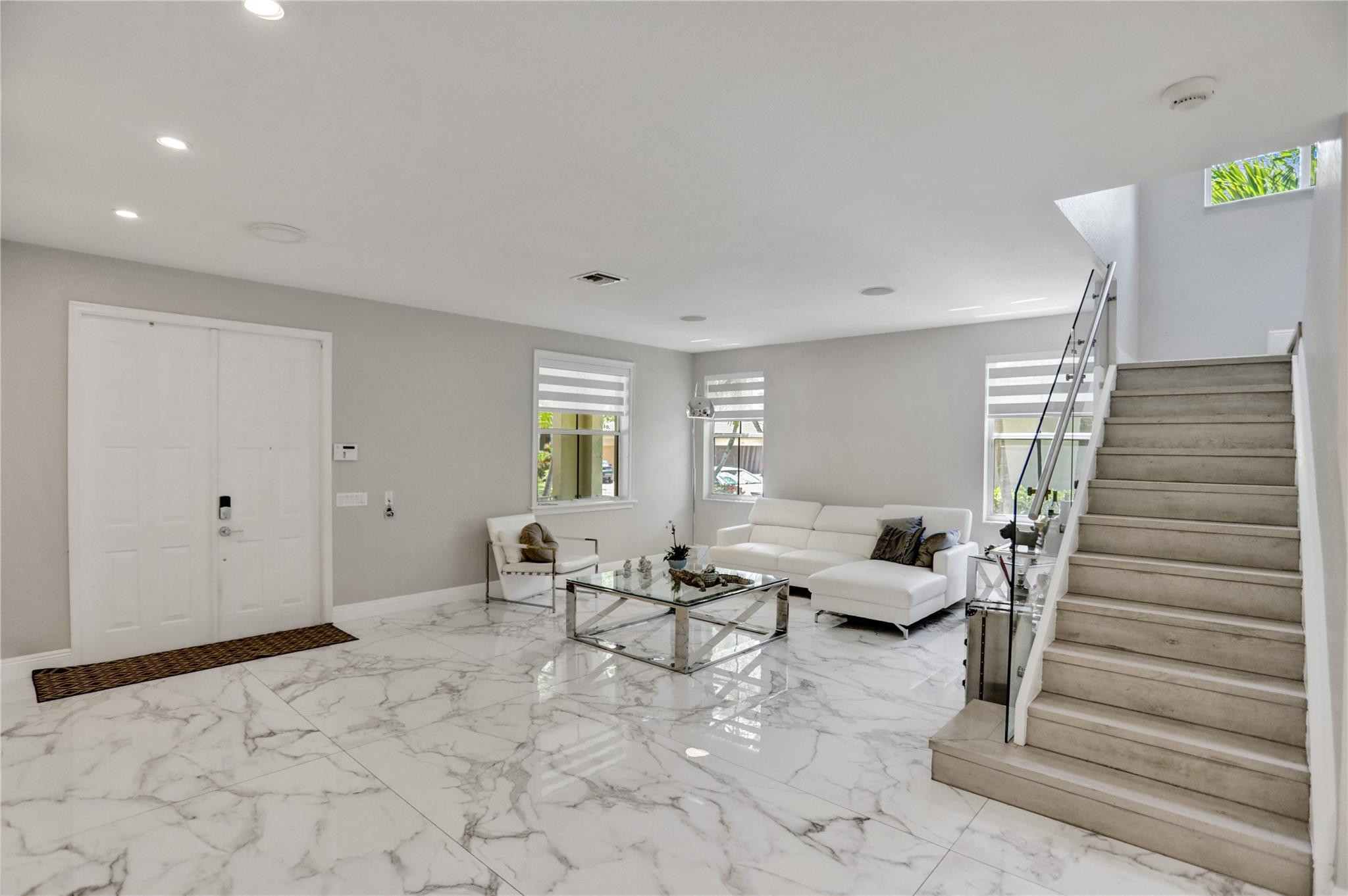 1159 Skylark Dr