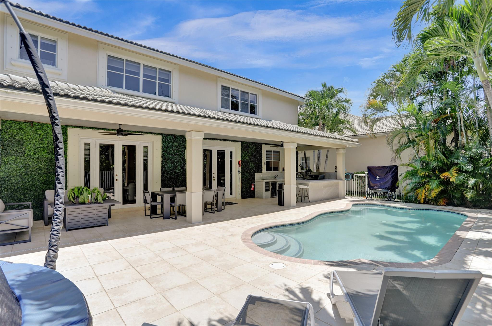 1159 Skylark Dr