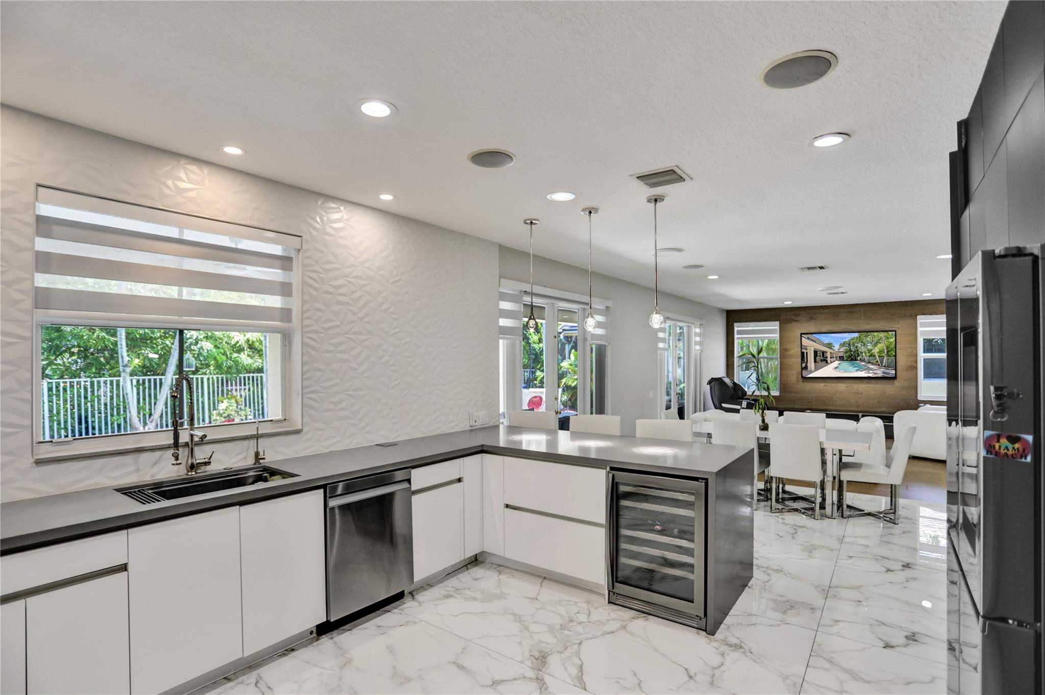 1159 Skylark Dr