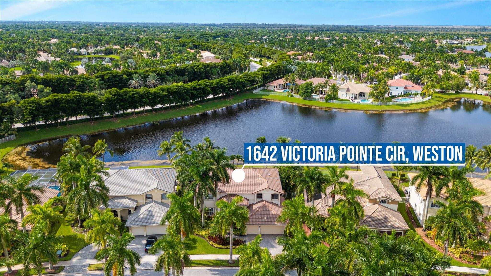 1642 Victoria Pointe Cir