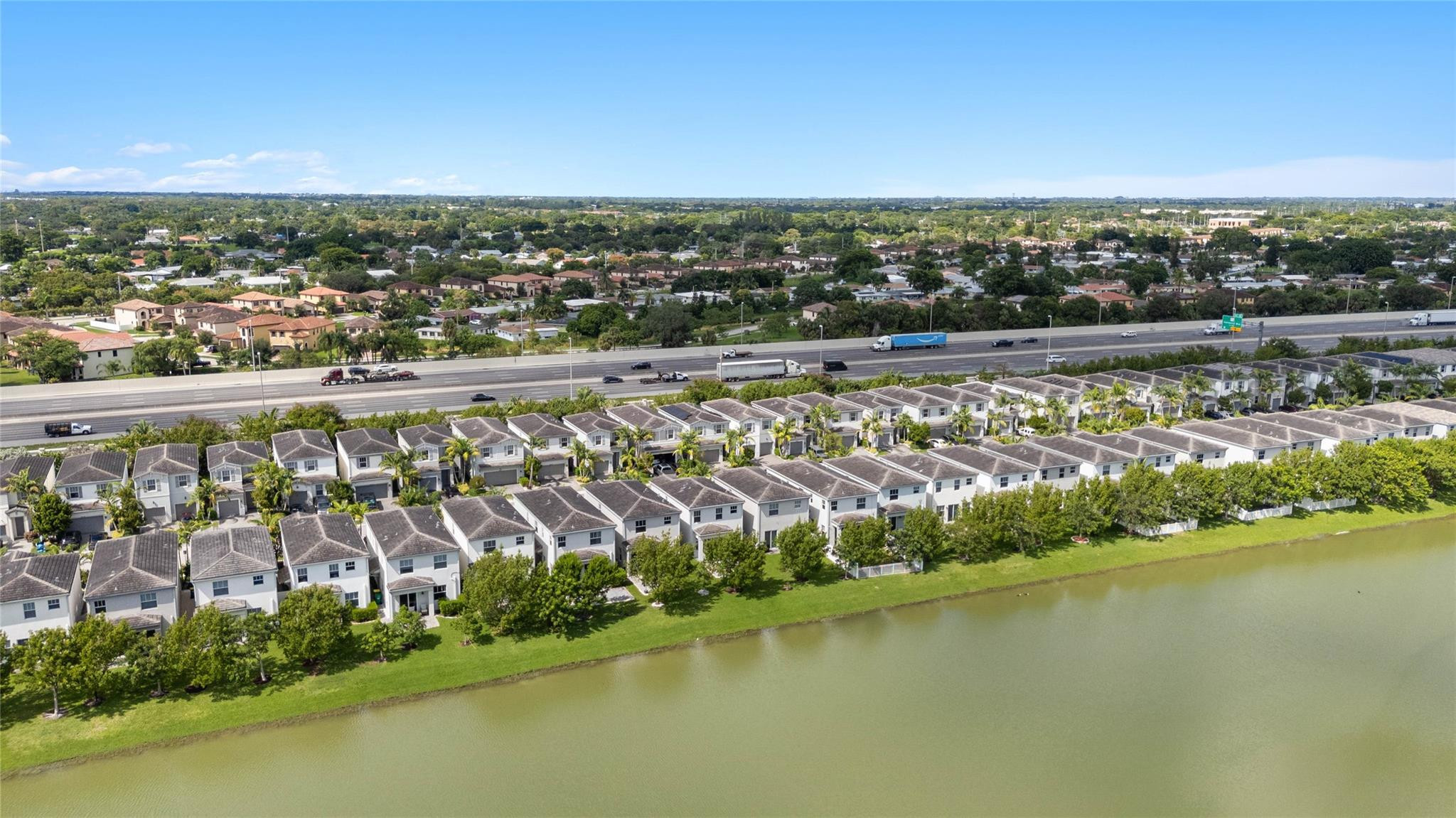 4528 NW 48 Ter Terrace