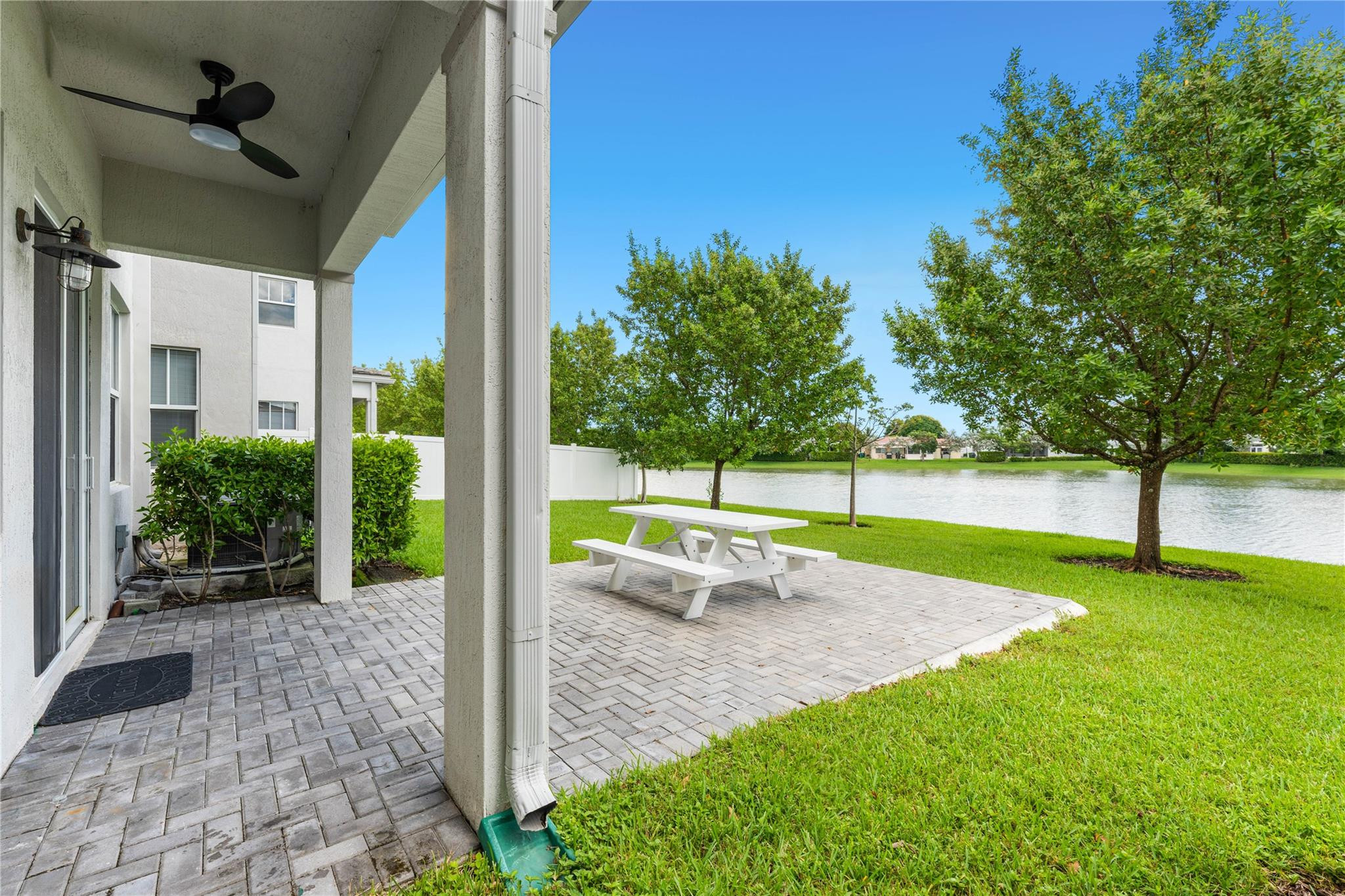 4528 NW 48 Ter Terrace