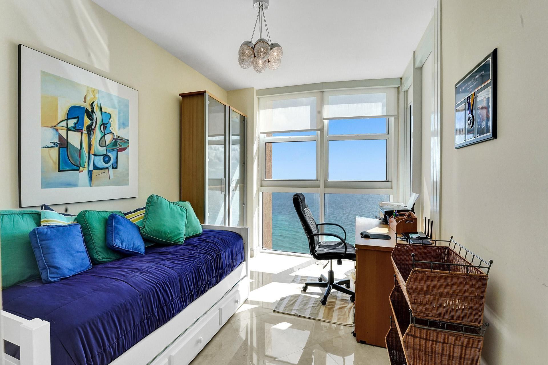 18911 COLLINS AVE 2706