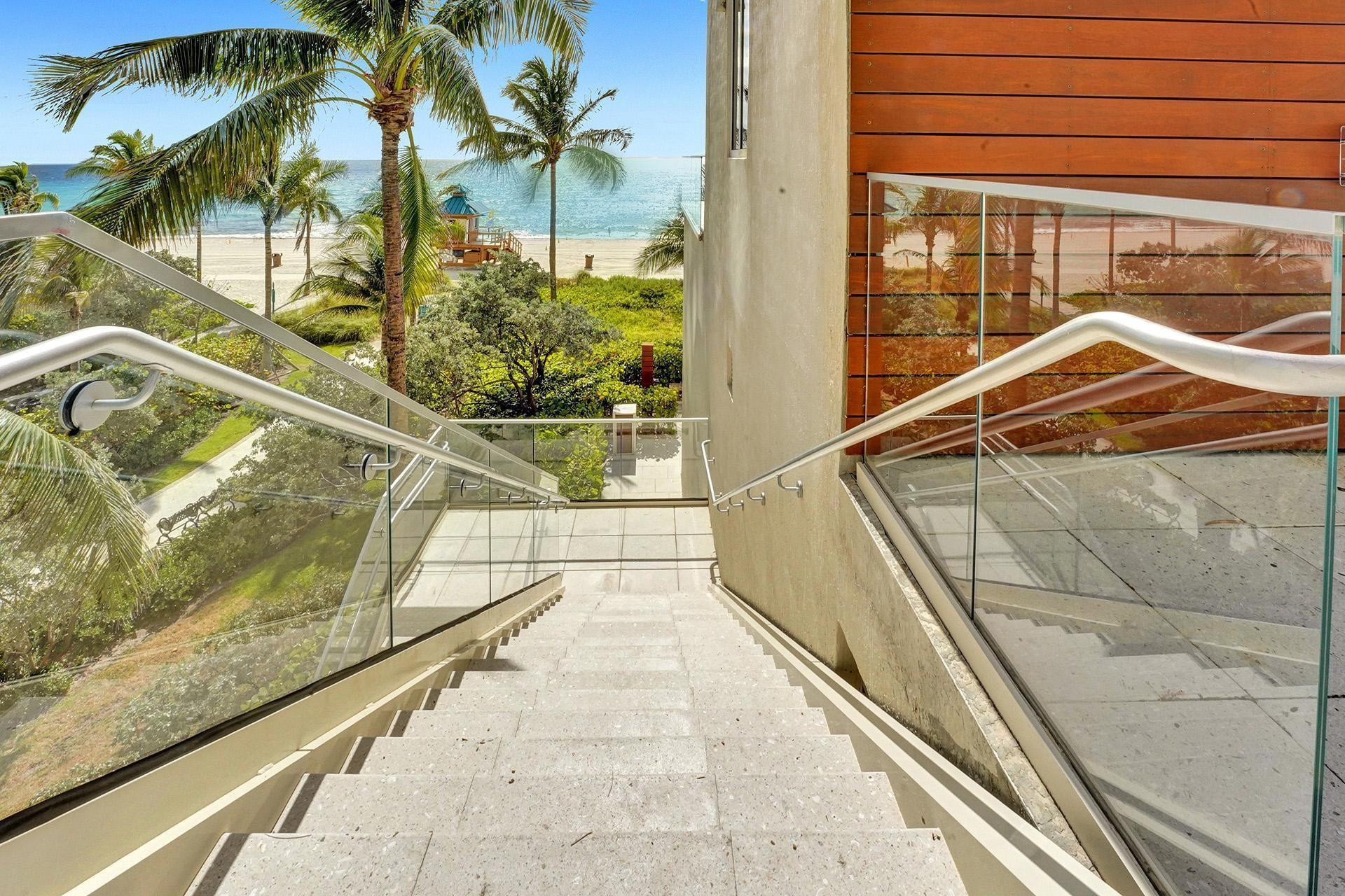 18911 COLLINS AVE 2706