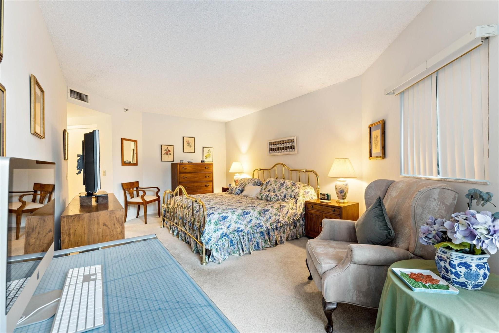 3610 Yacht Club Dr 107