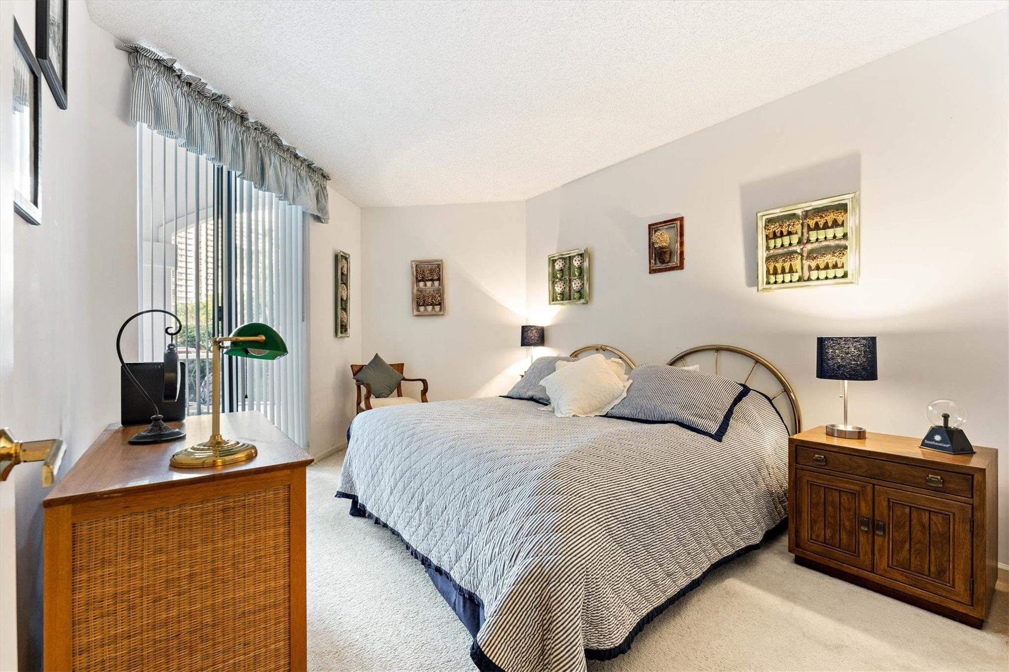 3610 Yacht Club Dr 107