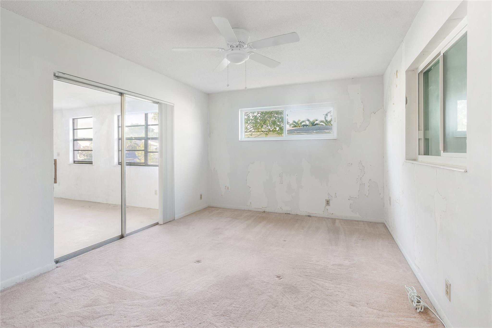 6825 NW 14th St